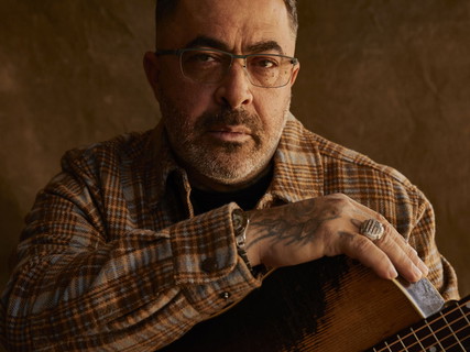 Aaron Lewis