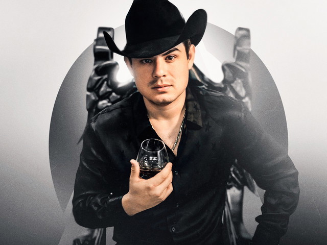 Alfredo Olivas