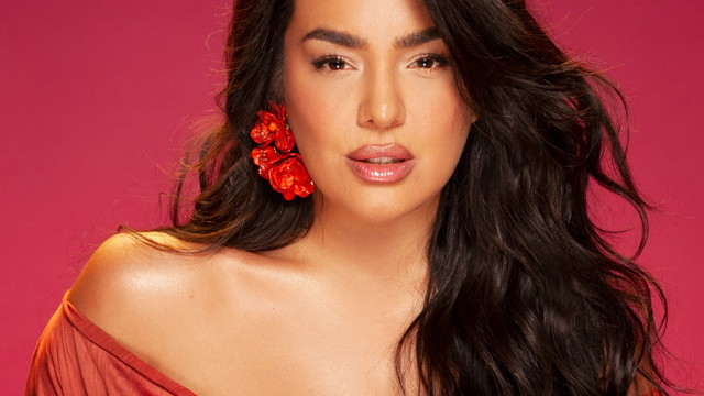 Angela Leiva