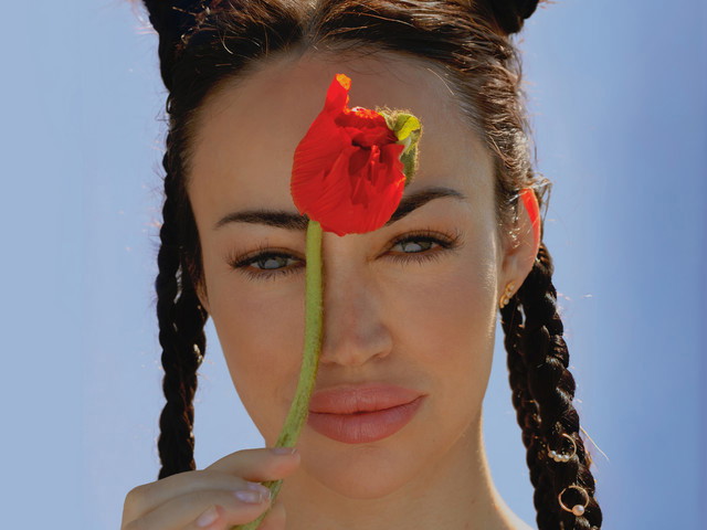 Aura Dione