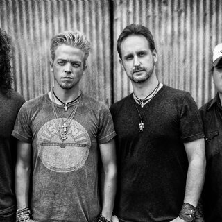 Black Stone Cherry