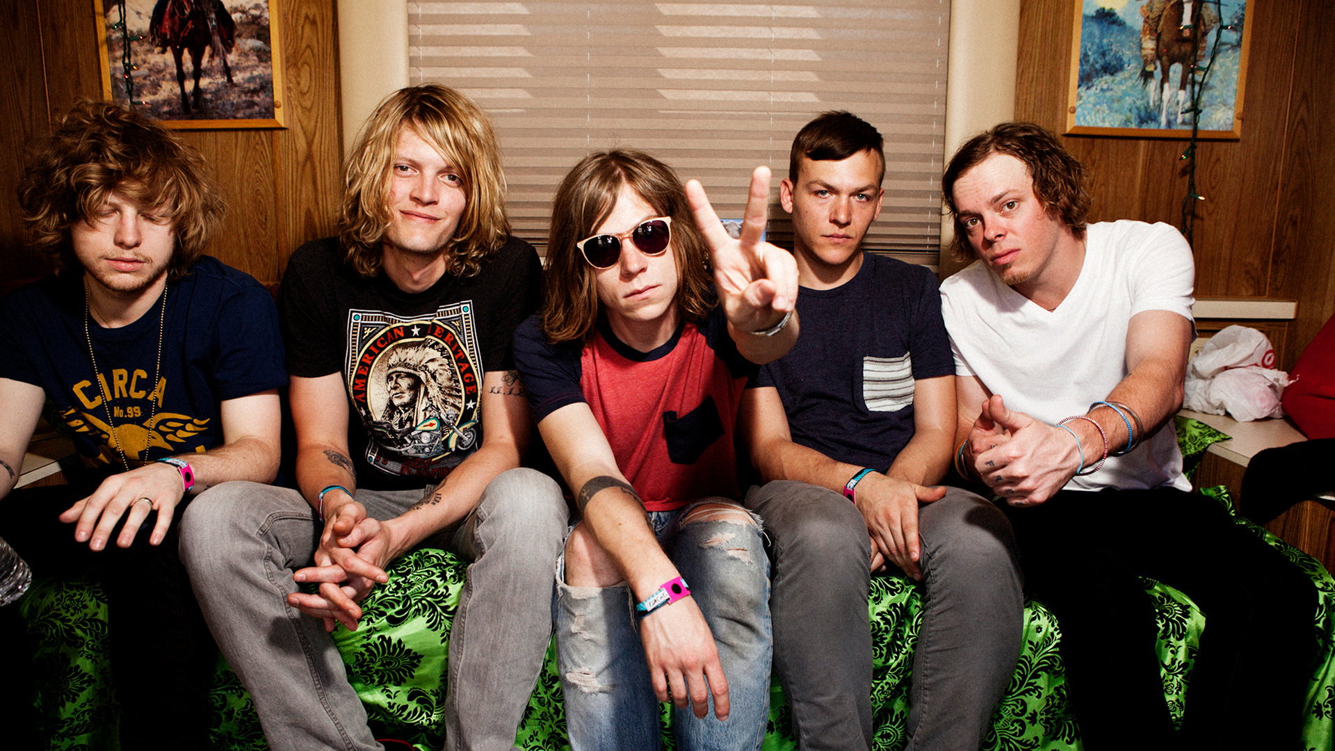 Cage The Elephant