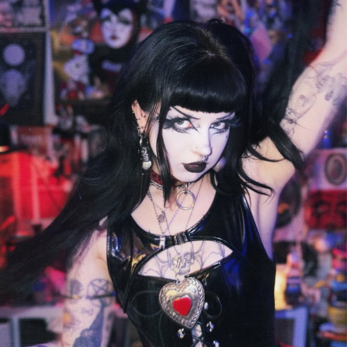 Caroline Carr