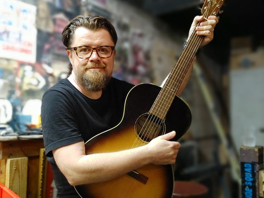 Damon Fowler