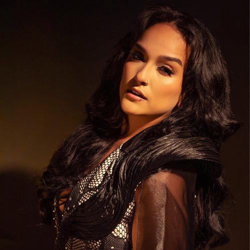 Daniela Darcourt