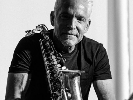 Dave Koz