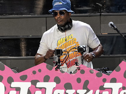 DJ Jazzy Jeff