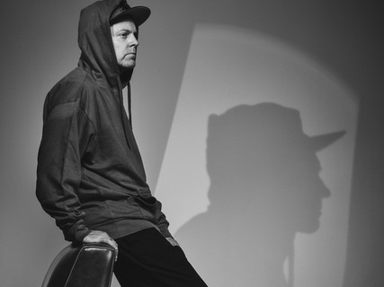 DJ Shadow