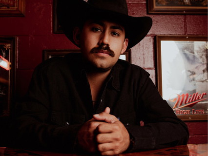 Dustin de la Garza