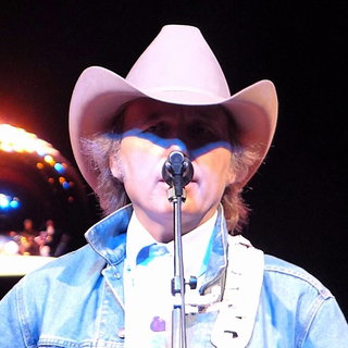 Dwight Yoakam