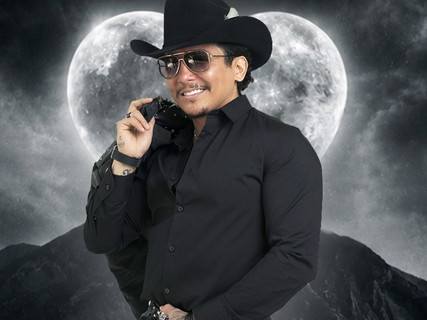 Edwin Luna y La Trakalosa de Monterrey