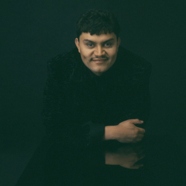 Efrén David