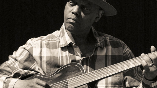 Eric Bibb