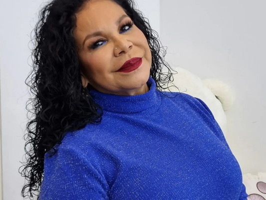 Eva Ayllón