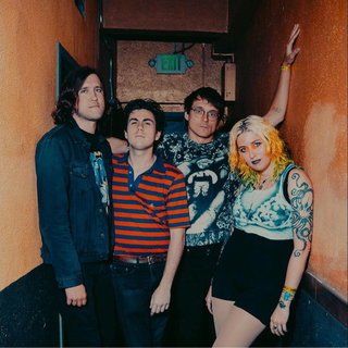 Frankie and the Witch Fingers