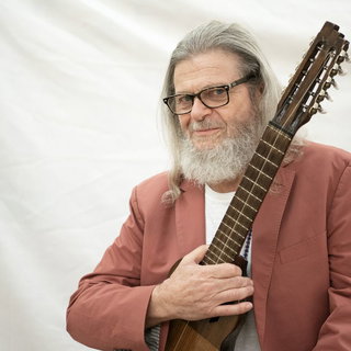 Gustavo Santaolalla