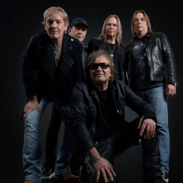 Honeymoon Suite