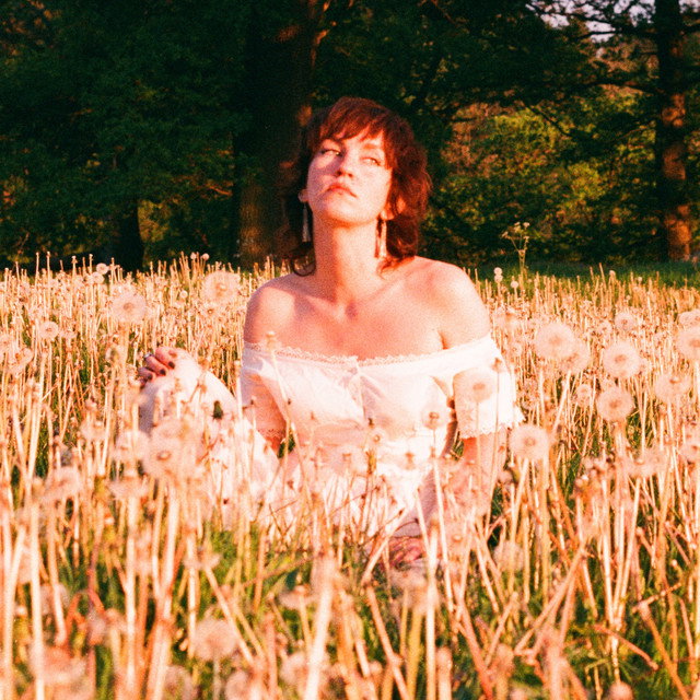 Johanna Warren