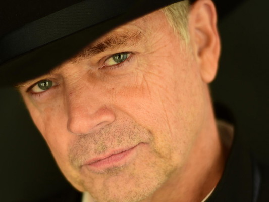 John Schneider