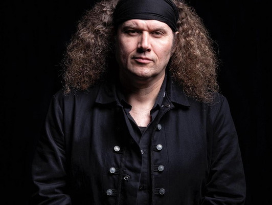 Julian Sas