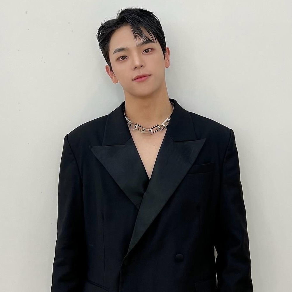 KIM WOOJIN
