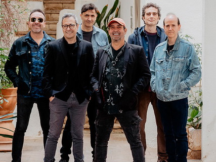 Lax'n'Busto