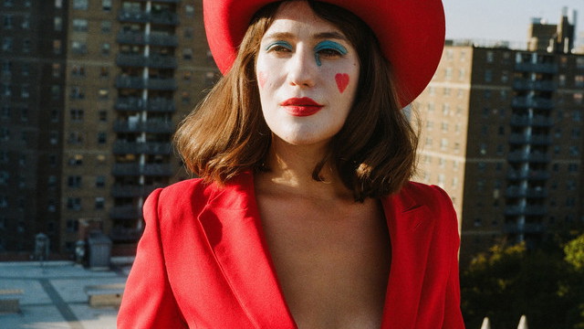 Lola Kirke