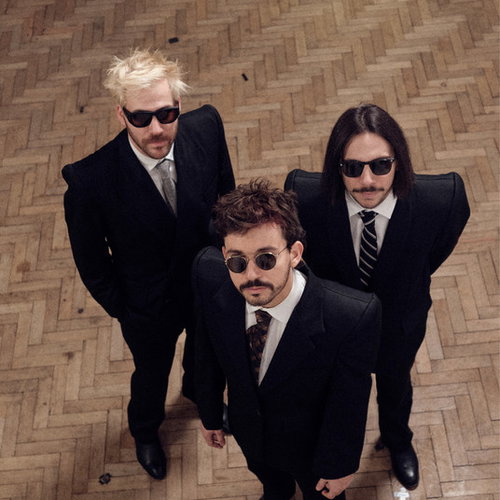 Los Mesoneros
