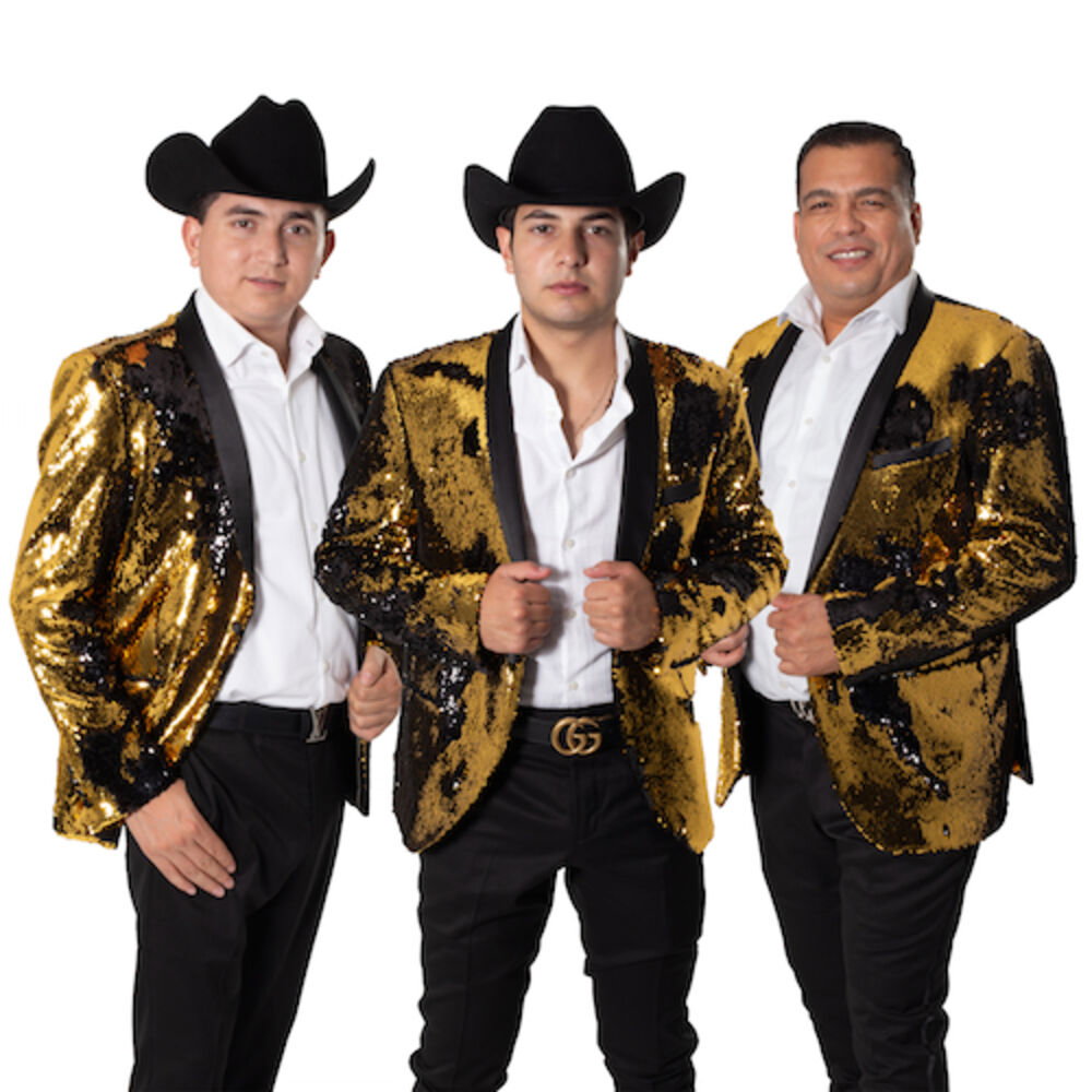 Los Plebes del Rancho de Ariel Camacho