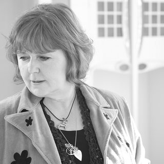 Maggie Reilly
