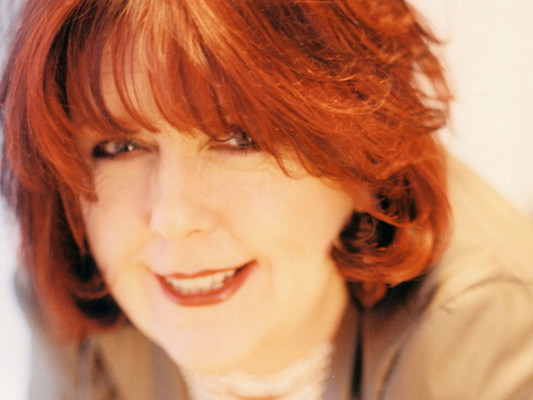 Maggie Reilly