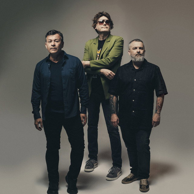 Manic Street Preachers & Suede