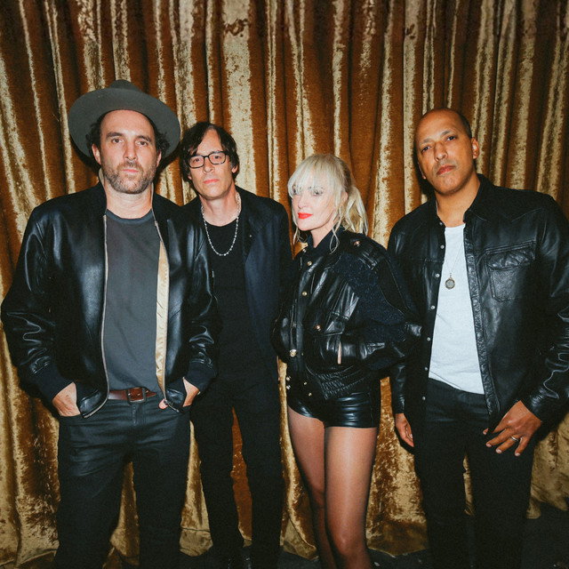 Metric & Broken Social Scene