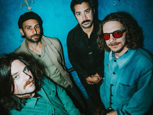 Mo Lowda & the Humble