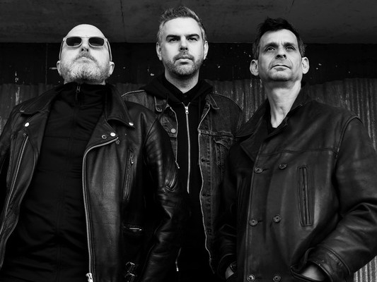 Newtown Neurotics & Attila The Stockbroker