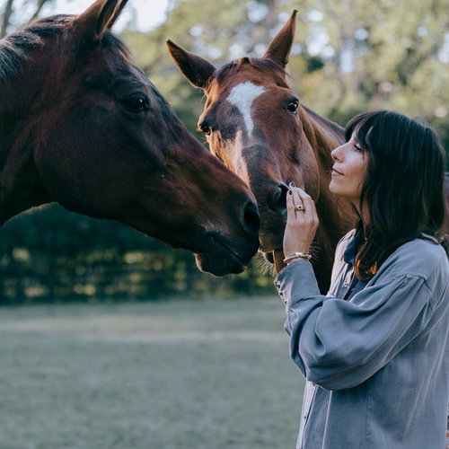Nicki Bluhm