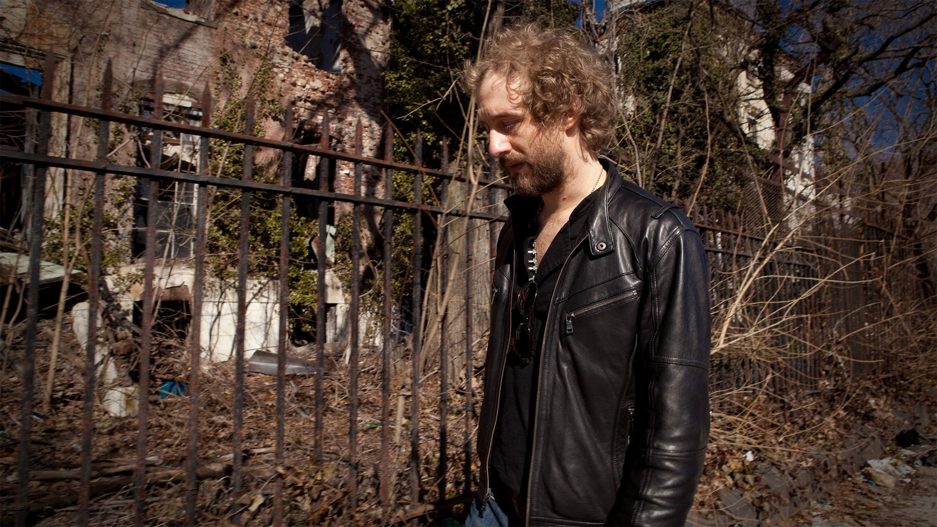 Phosphorescent