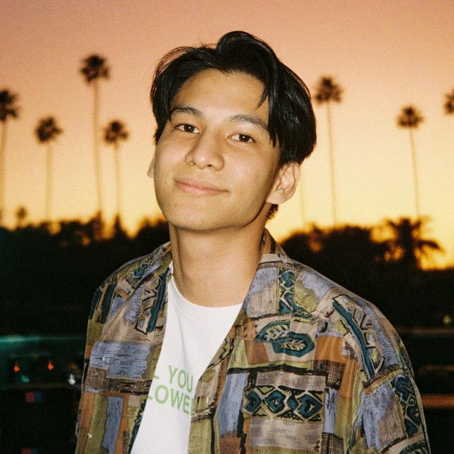 Phum Viphurit