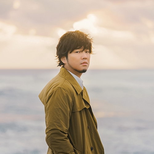 Motohiro Hata