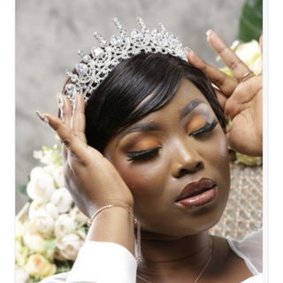 Roseline Layo