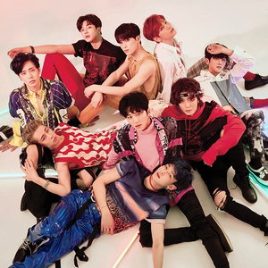 SF9