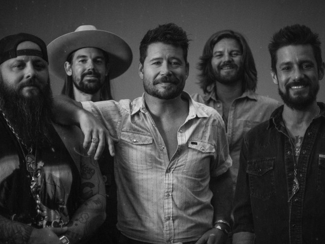 Shane Smith & the Saints