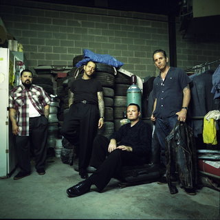 Social Distortion