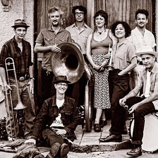 Tuba Skinny