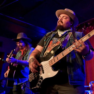 Tylor & the Train Robbers