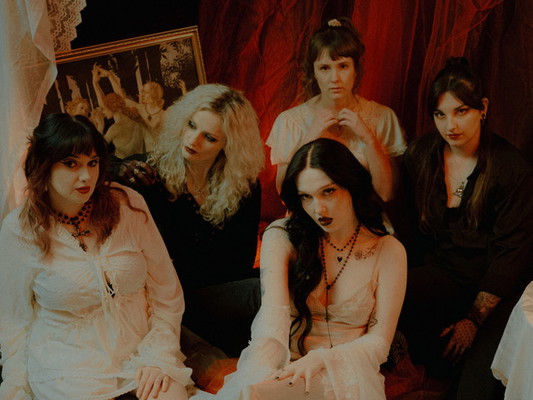 VENUS GRRRLS