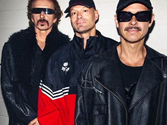 WhoMadeWho